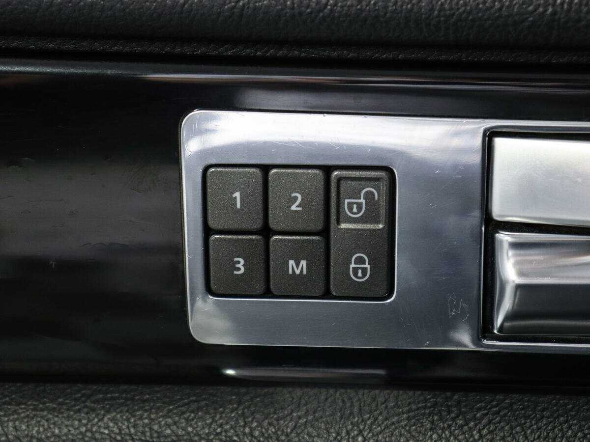 Land Rover Discovery б/у, 2013, Автоматическая. Фото: #18