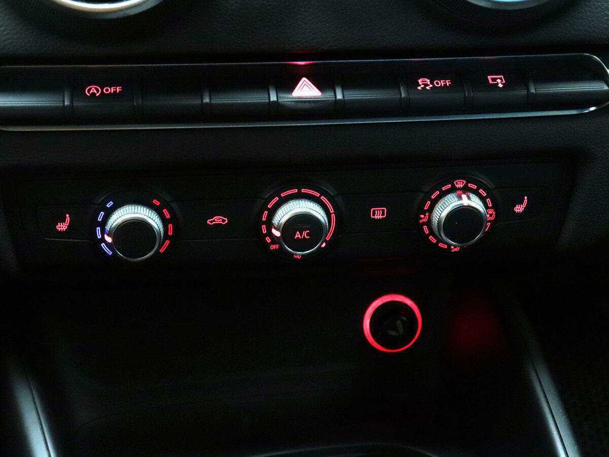 Audi A3 б/у, 2014, Роботизированная. Фото: #11