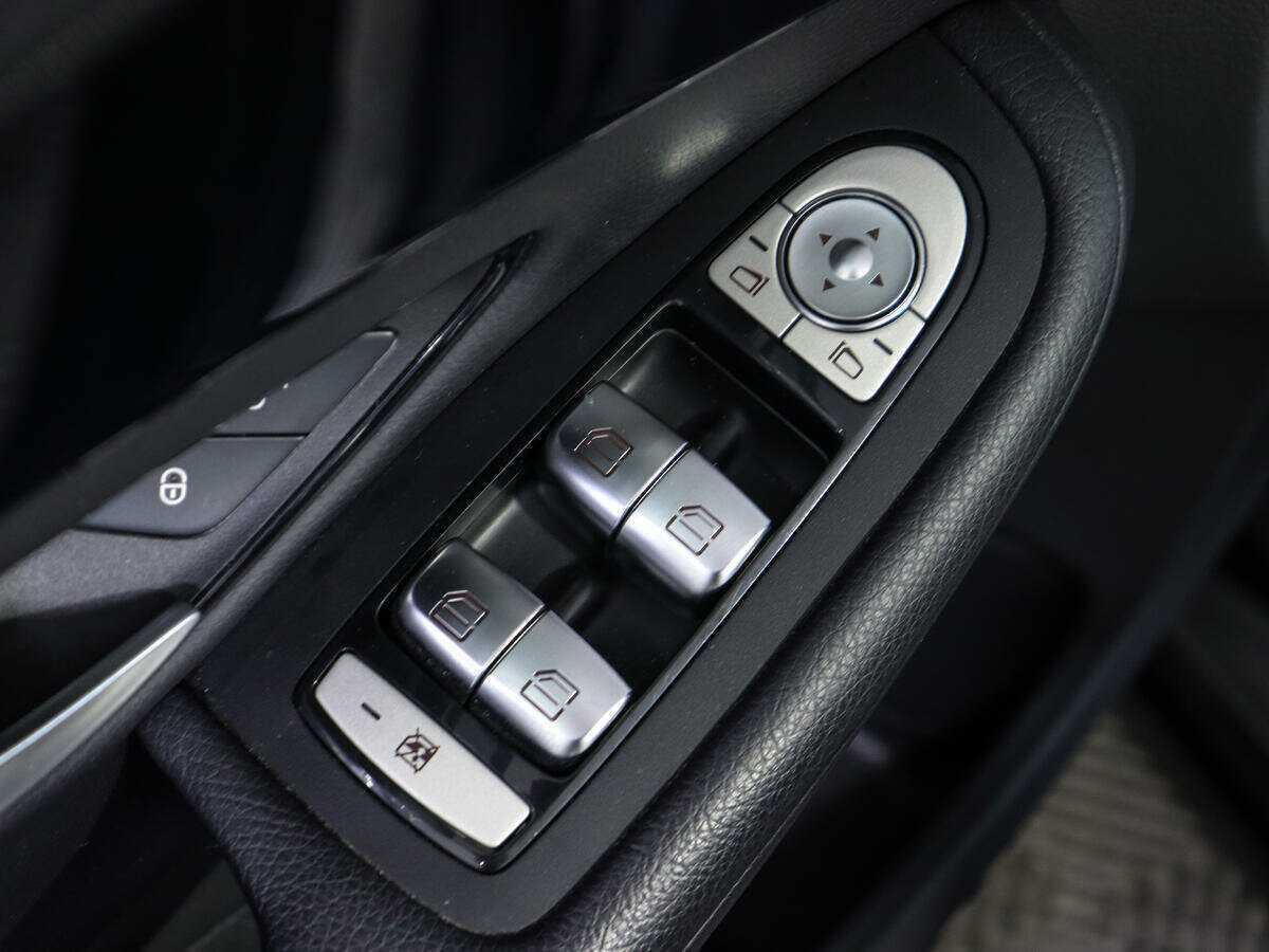 Mercedes-Benz C-Класс б/у, 2018, Автоматическая. Фото: #13
