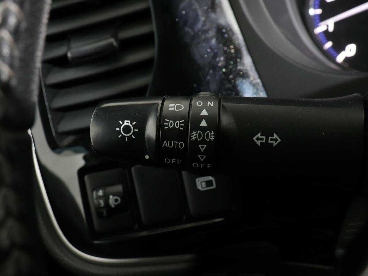 Mitsubishi Outlander б/у, 2019, Вариатор. Фото: #16