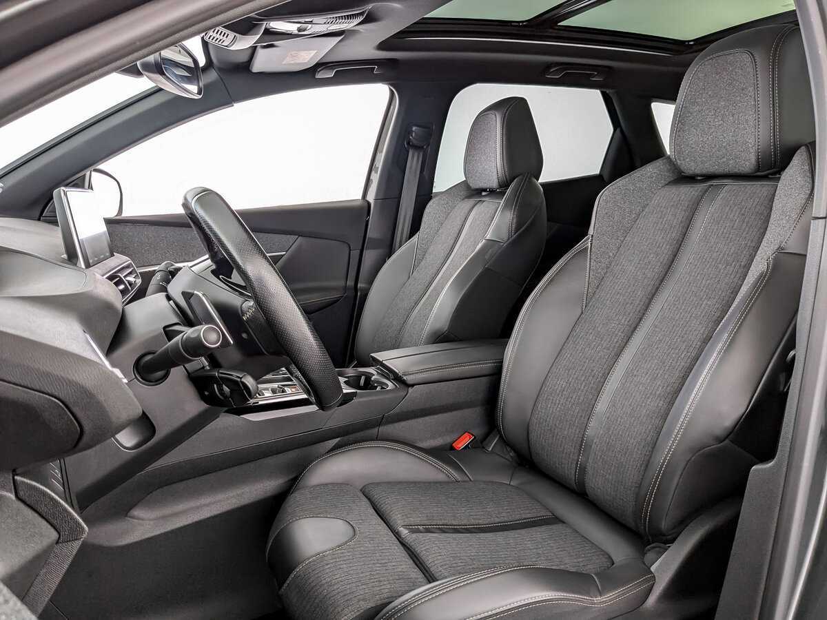 Peugeot 3008 б/у, 2018, Автоматическая. Фото: #15