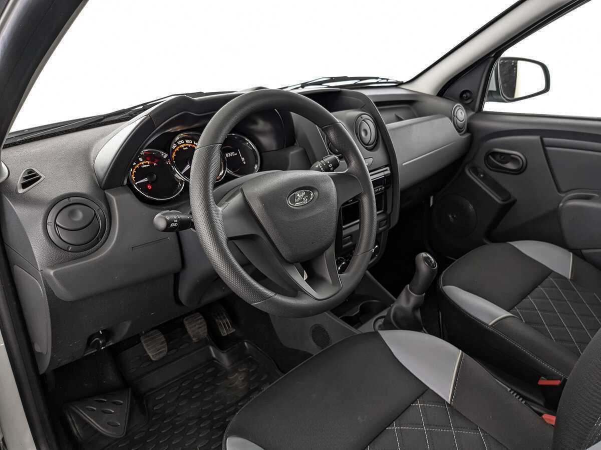 Lada (ВАЗ) Largus б/у, 2023, Механическая. Фото: #10