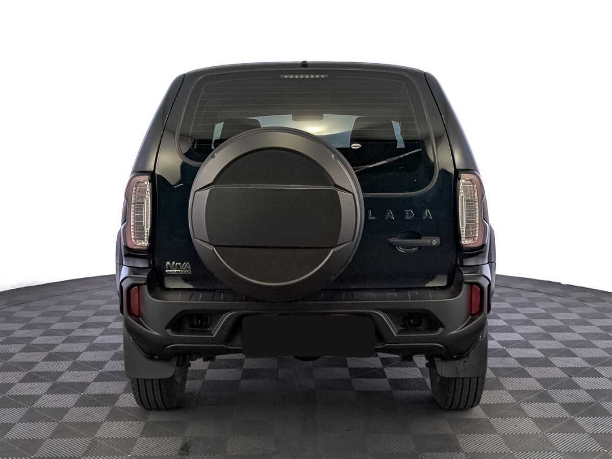 Lada (ВАЗ) Niva б/у, 2023, Механическая. Фото: #5