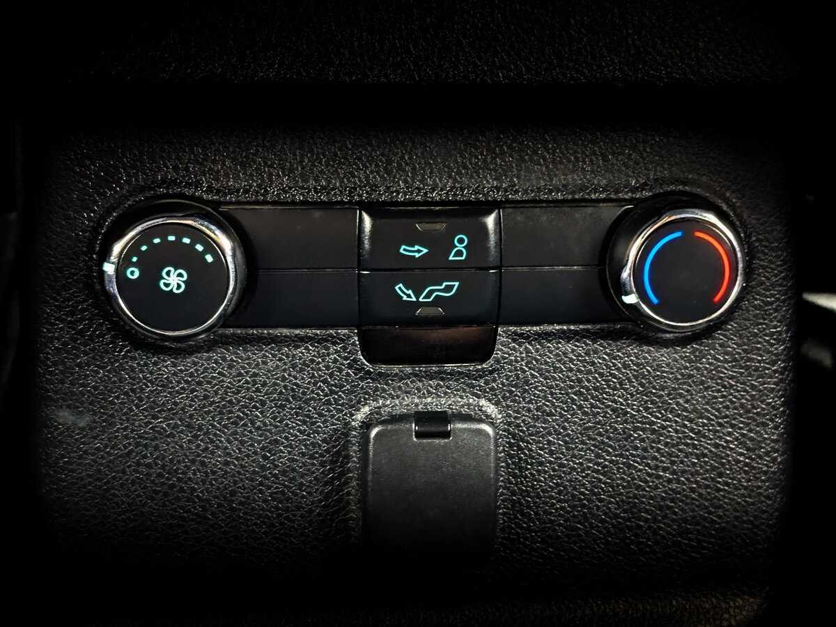 Ford Explorer б/у, 2017, Автоматическая. Фото: #21