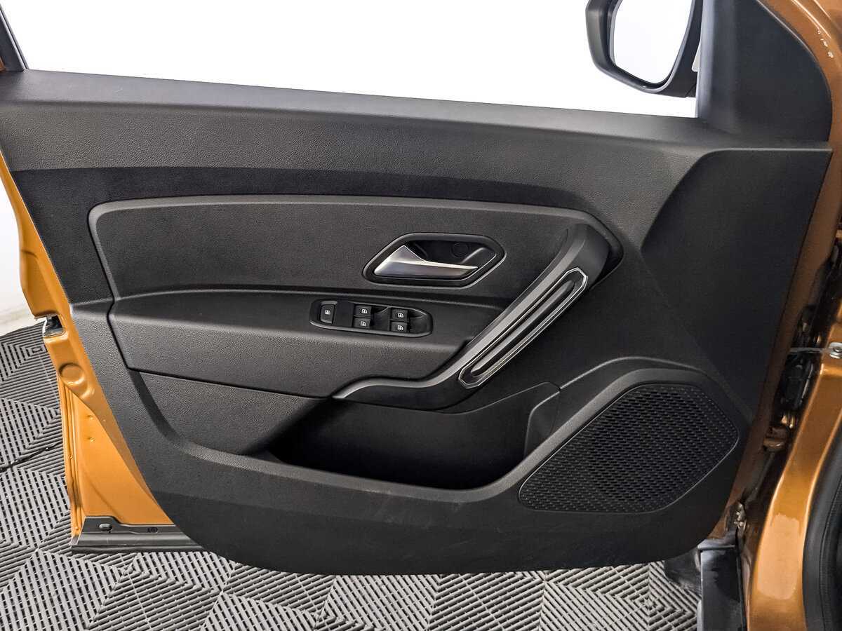 Renault Duster б/у, 2021, Механическая. Фото: #14