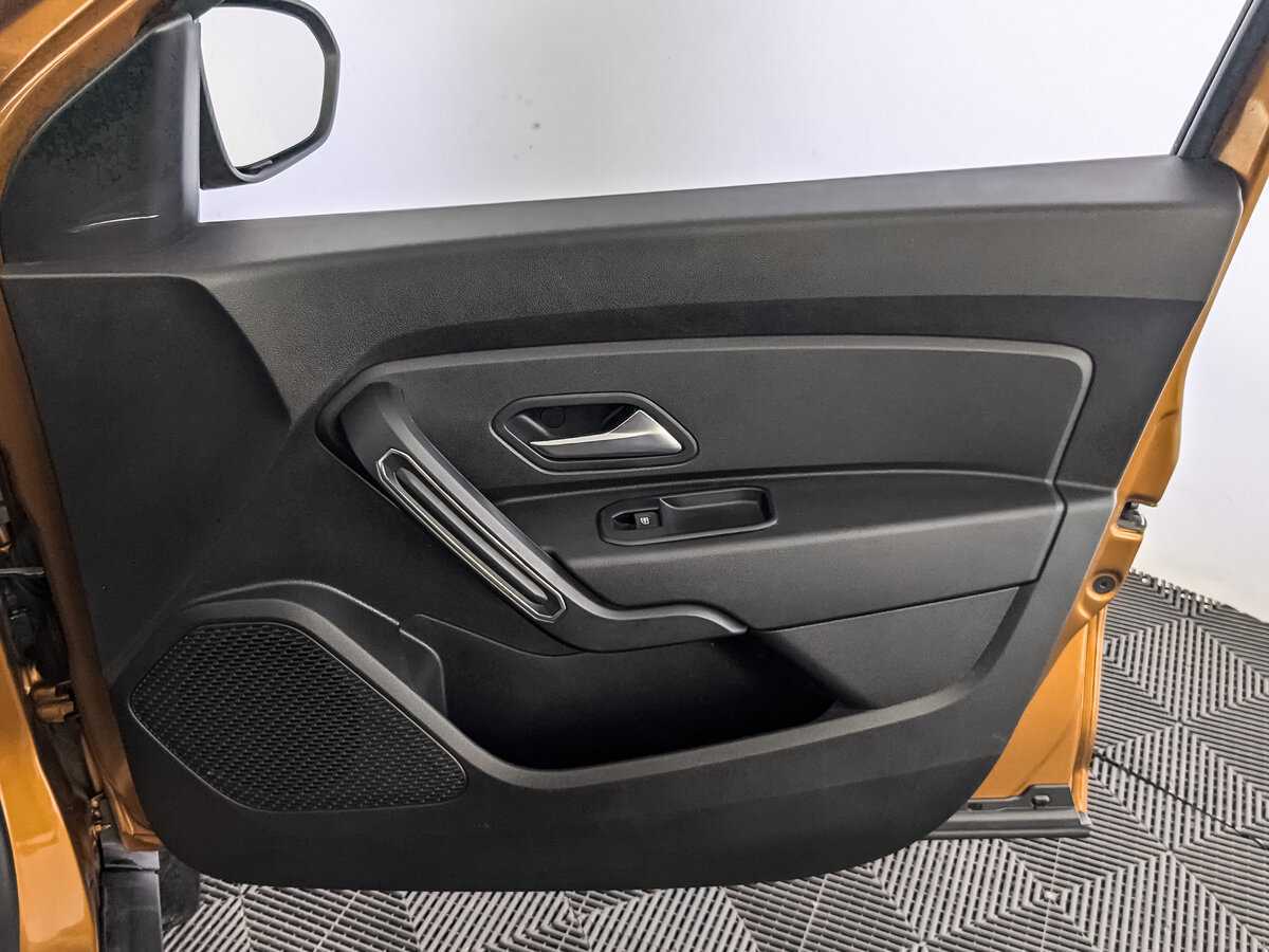 Renault Duster б/у, 2021, Механическая. Фото: #20