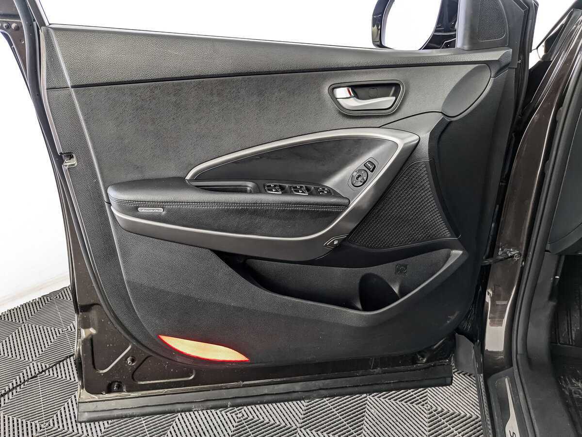 Hyundai Santa Fe б/у, 2017, Автоматическая. Фото: #14