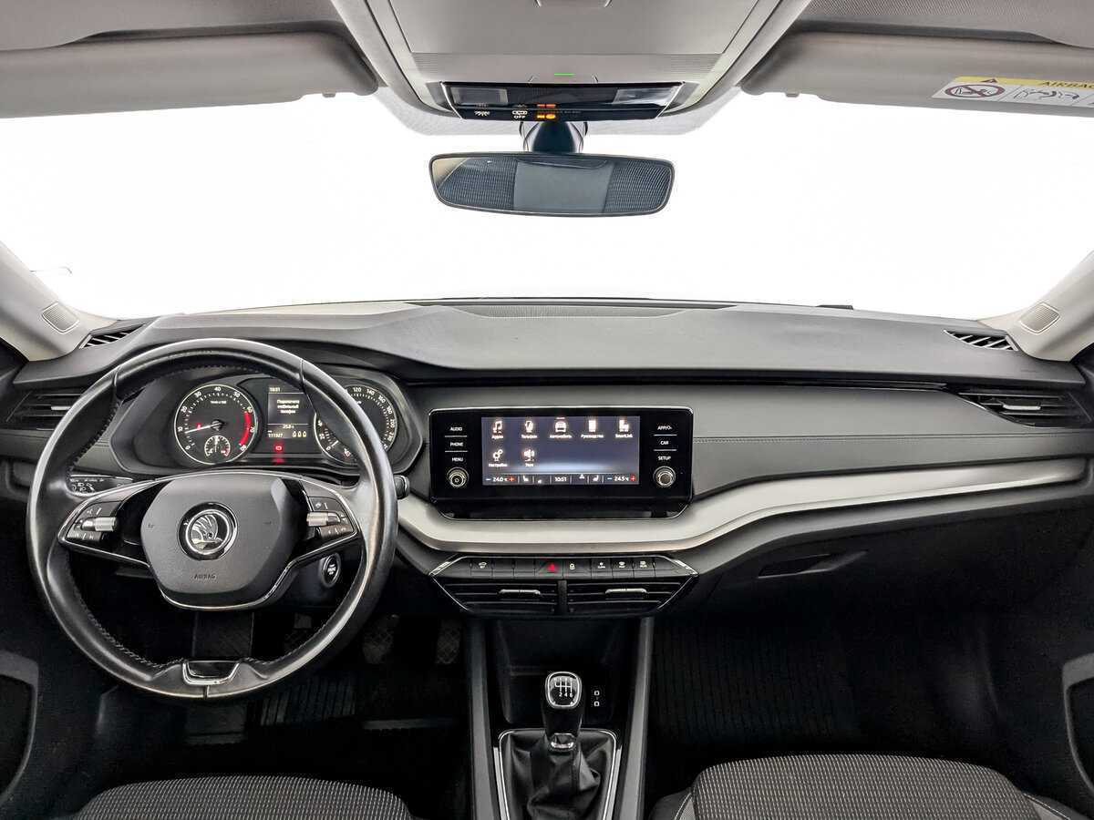 Skoda Octavia б/у, 2021, Механическая. Фото: #11