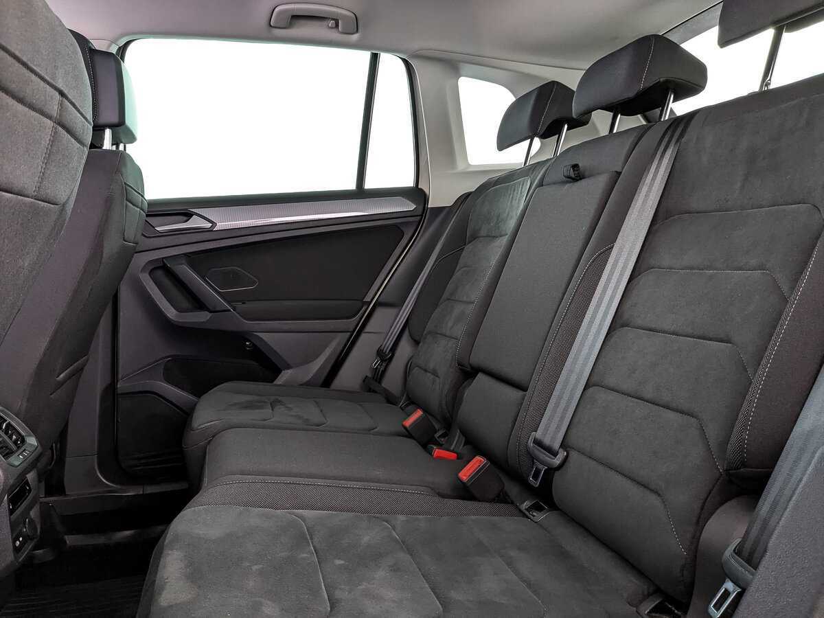 Volkswagen Tiguan б/у, 2021, Роботизированная. Фото: #13