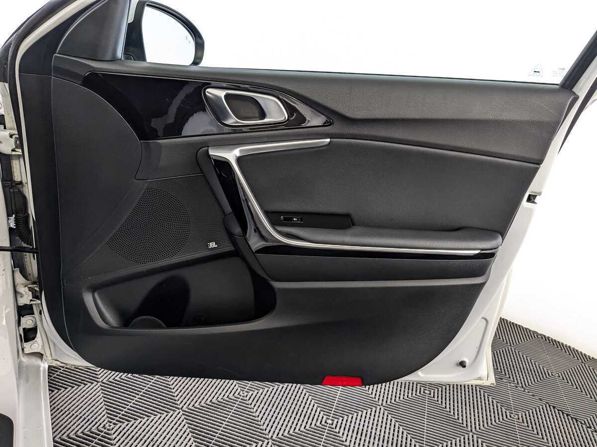 Kia Ceed б/у, 2019, Роботизированная. Фото: #19