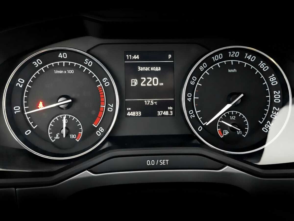 Skoda Superb б/у, 2019, Роботизированная. Фото: #10