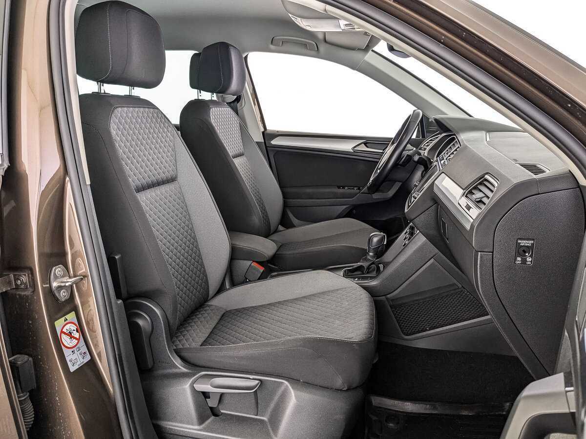 Volkswagen Tiguan б/у, 2017, Роботизированная. Фото: #19