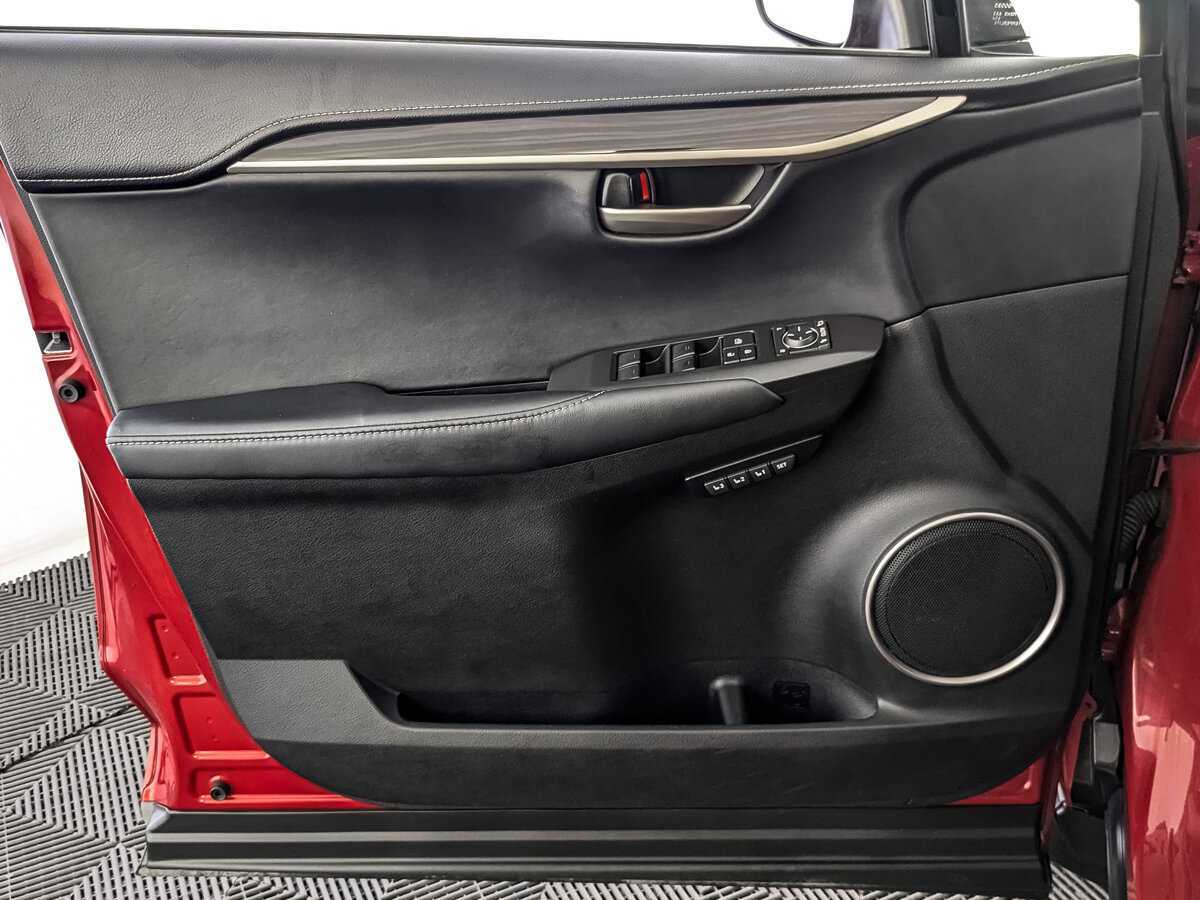 Lexus NX б/у, 2015, Вариатор. Фото: #14