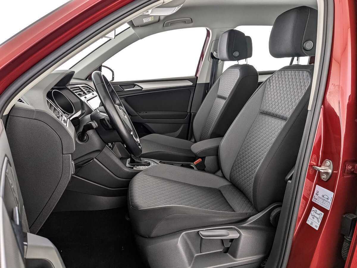 Volkswagen Tiguan б/у, 2020, Роботизированная. Фото: #15