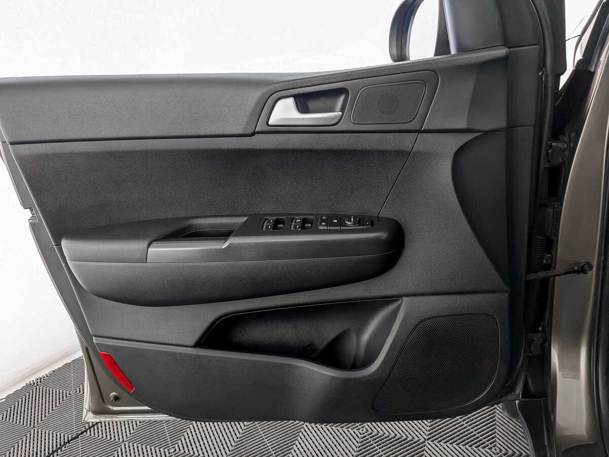Kia Sportage б/у, 2017, Механическая. Фото: #13
