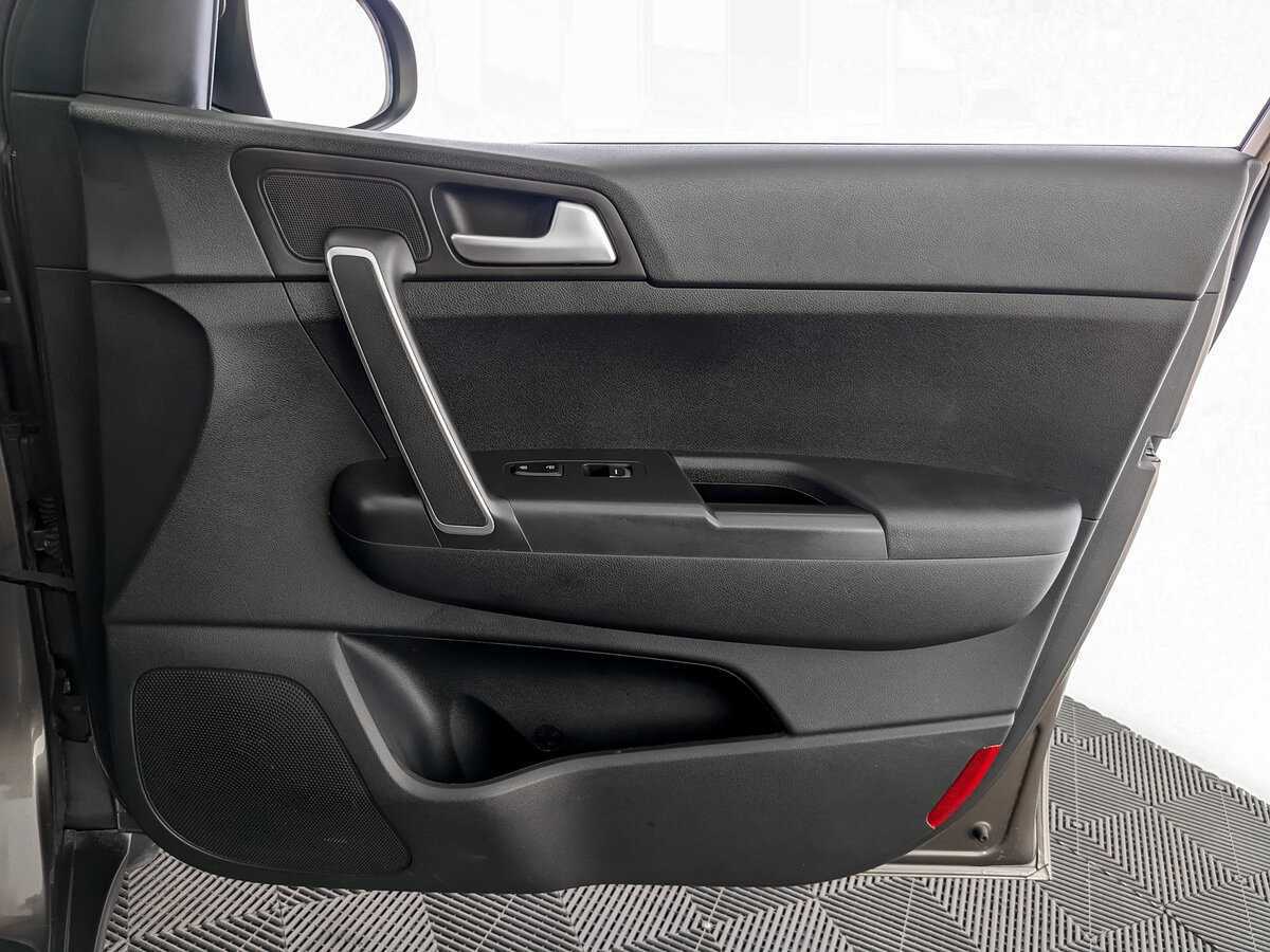 Kia Sportage б/у, 2017, Механическая. Фото: #17