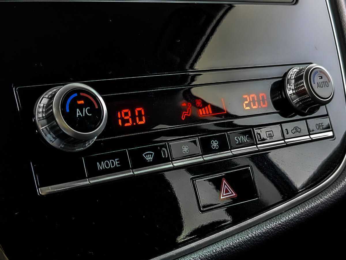 Mitsubishi Outlander б/у, 2021, Вариатор. Фото: #19