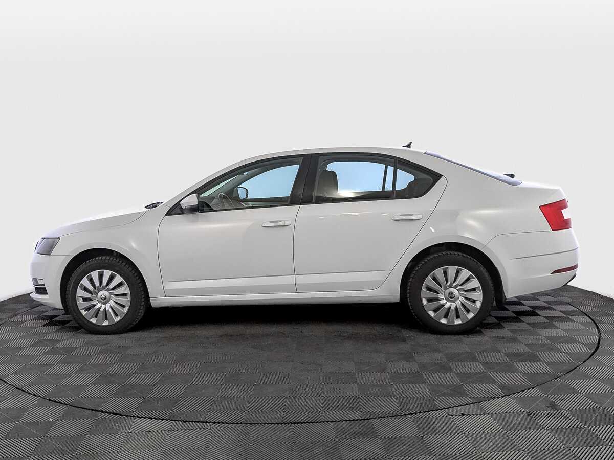 Skoda Octavia б/у, 2020, Роботизированная. Фото: #7