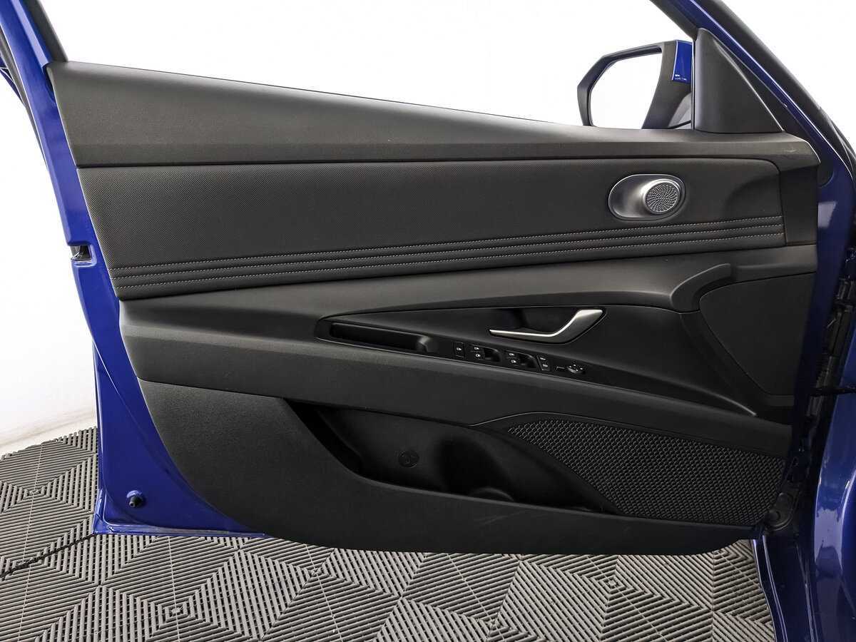 Hyundai Elantra б/у, 2021, Автоматическая. Фото: #14