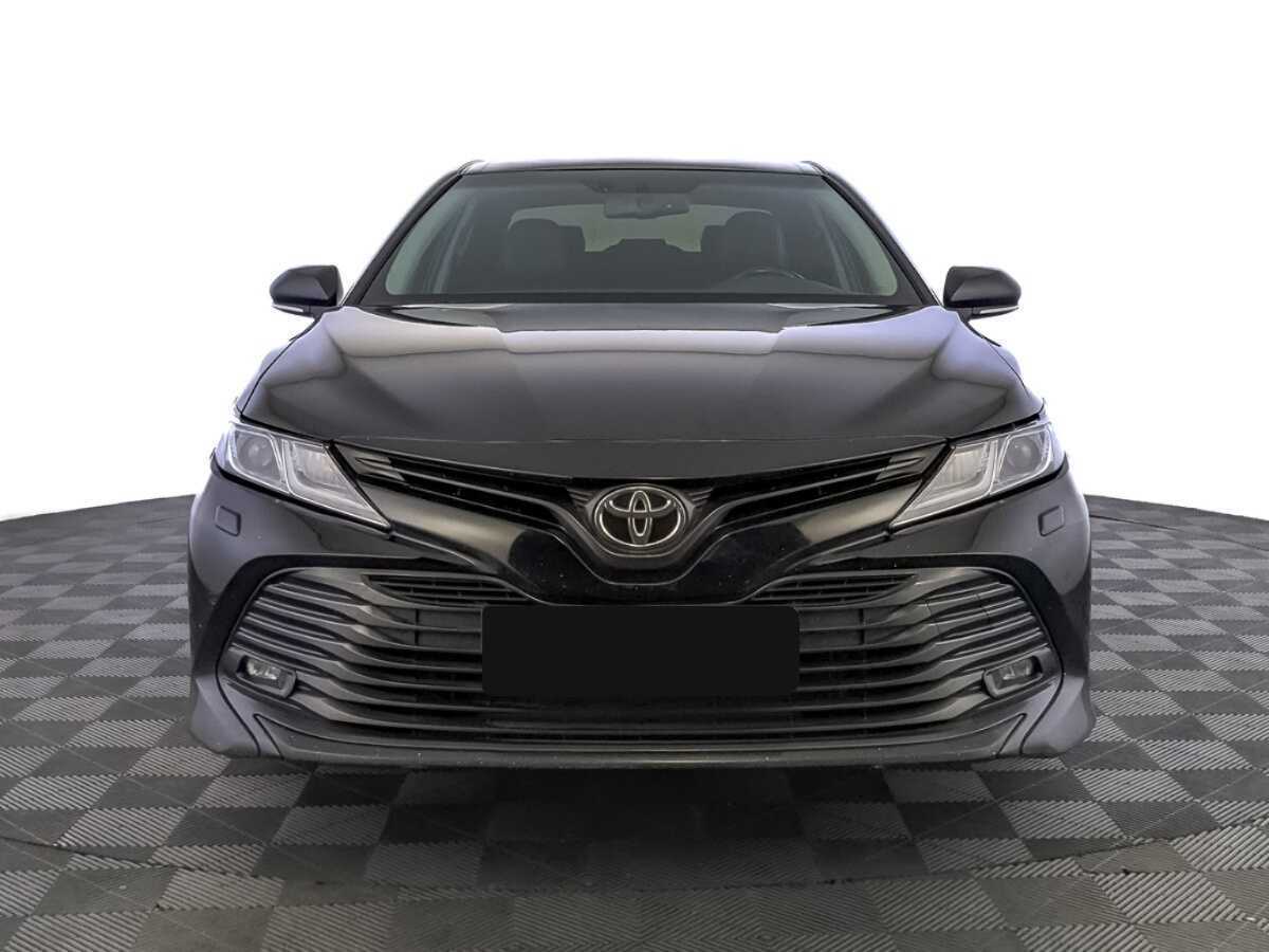 Toyota Camry б/у, 2019, Автоматическая. Фото: #1
