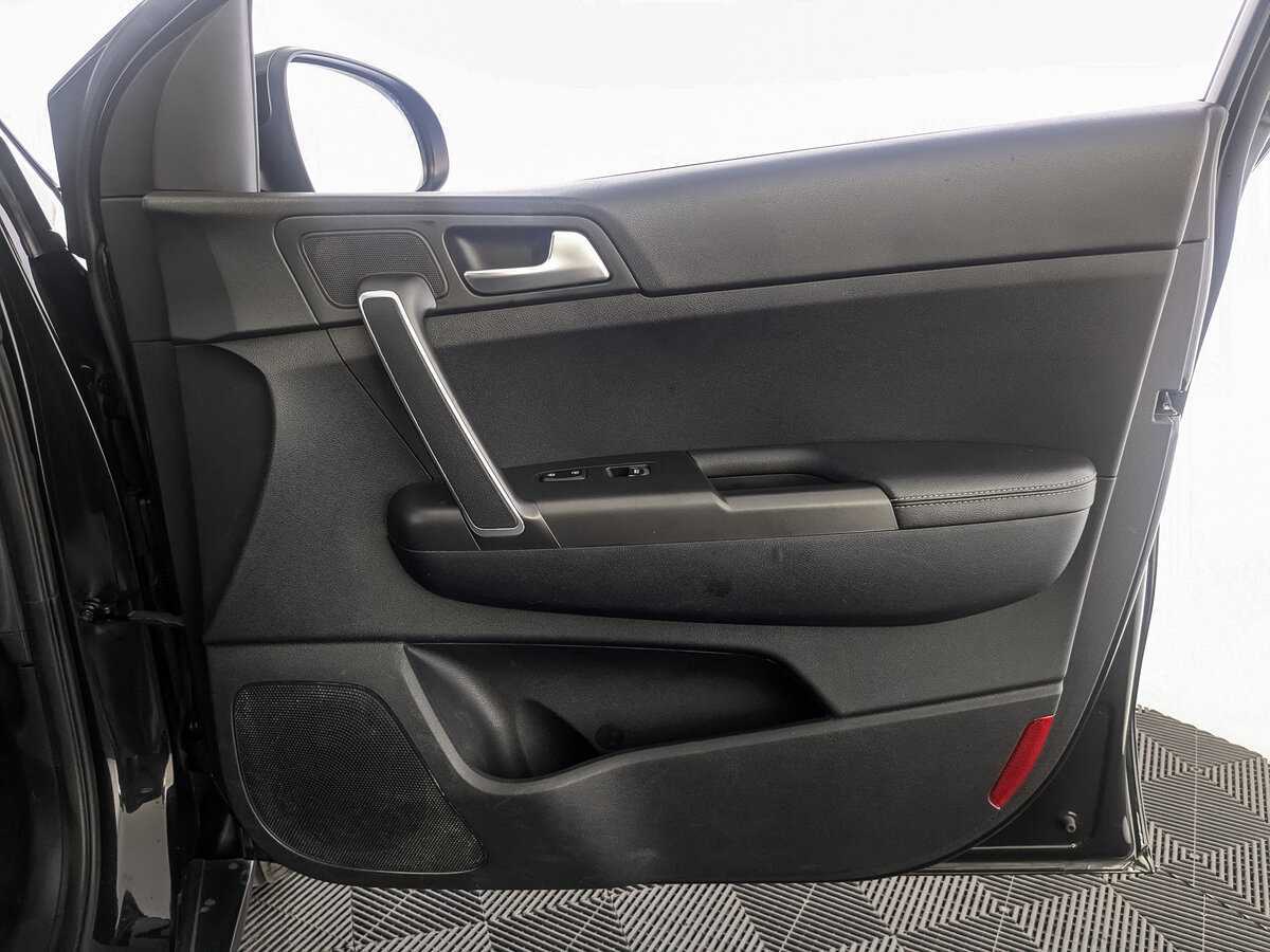 Kia Sportage б/у, 2021, Автоматическая. Фото: #18