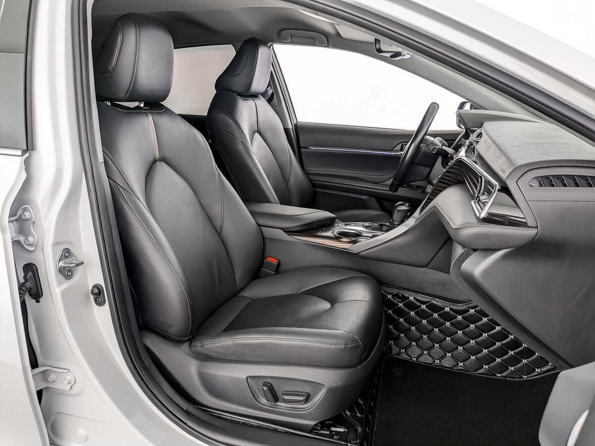 Toyota Camry б/у, 2021, Автоматическая. Фото: #20