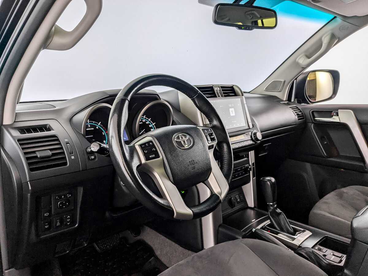Toyota Land Cruiser Prado б/у, 2012, Автоматическая. Фото: #13
