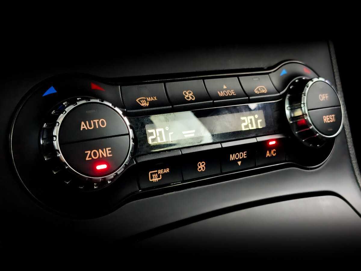 Mercedes-Benz B-Класс б/у, 2014, Роботизированная. Фото: #19