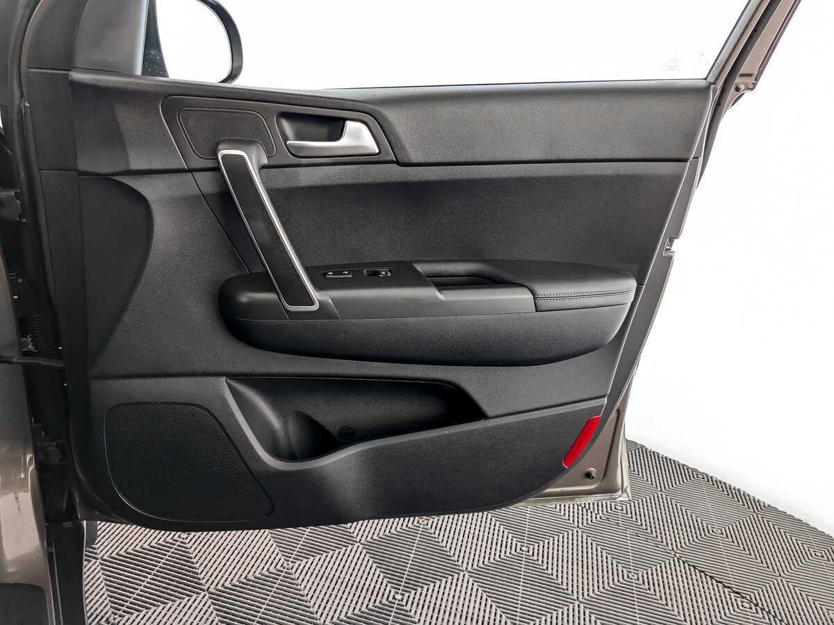 Kia Sportage б/у, 2020, Автоматическая. Фото: #19