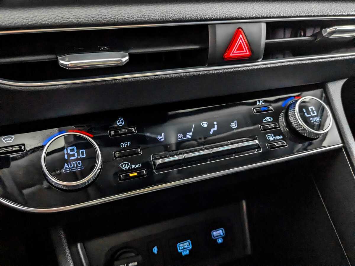 Hyundai Sonata б/у, 2021, Автоматическая. Фото: #21