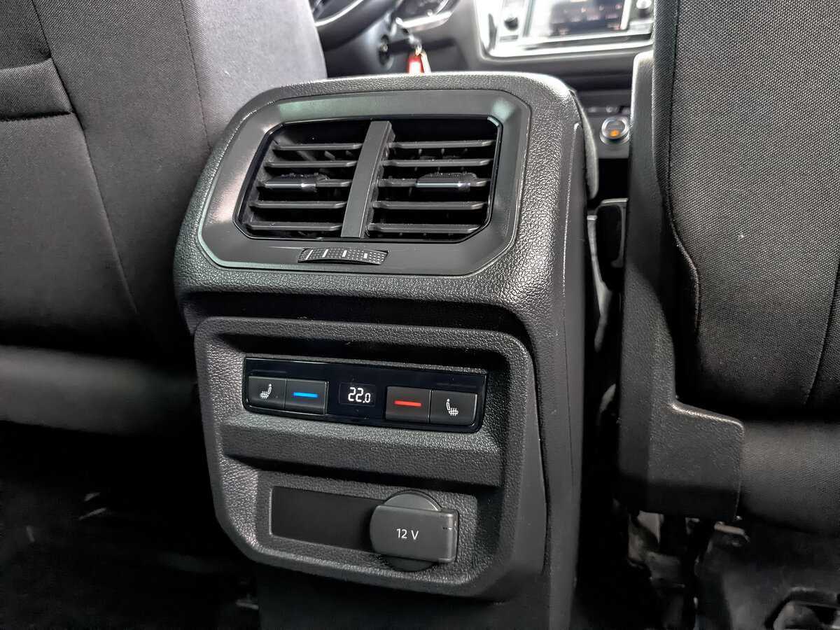 Volkswagen Tiguan б/у, 2018, Роботизированная. Фото: #22