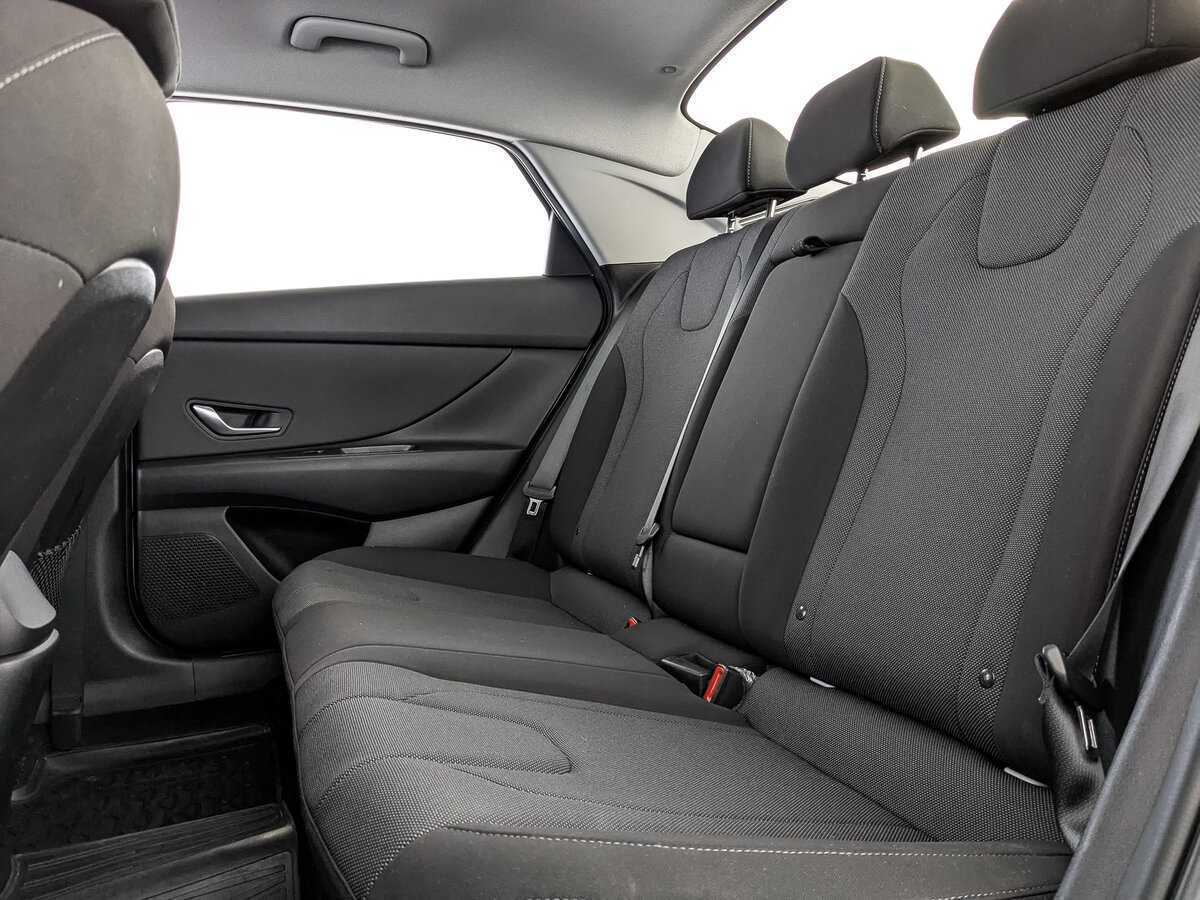 Hyundai Elantra б/у, 2022, Автоматическая. Фото: #13