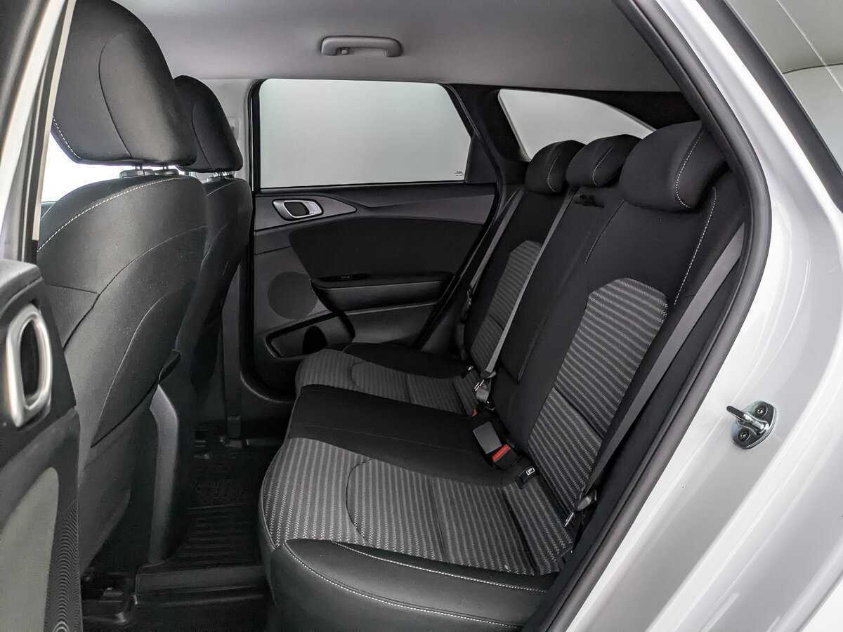 Kia Ceed б/у, 2022, Автоматическая. Фото: #13