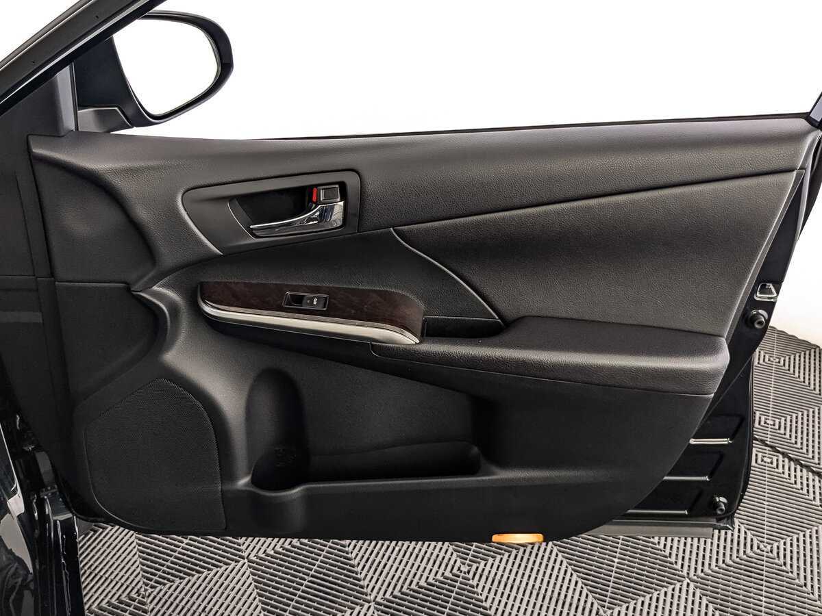 Toyota Camry б/у, 2016, Автоматическая. Фото: #20