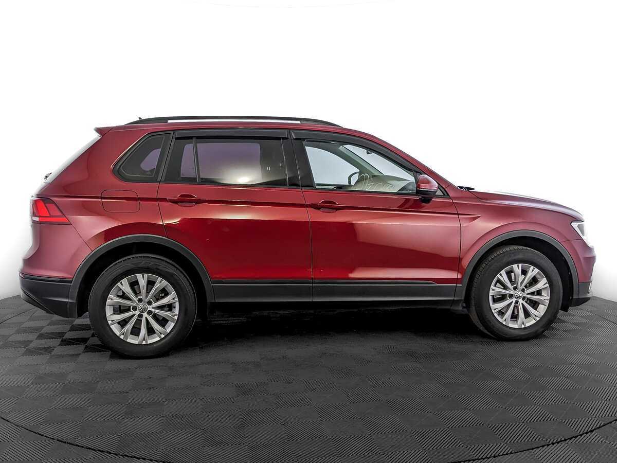 Volkswagen Tiguan б/у, 2017, Роботизированная. Фото: #3