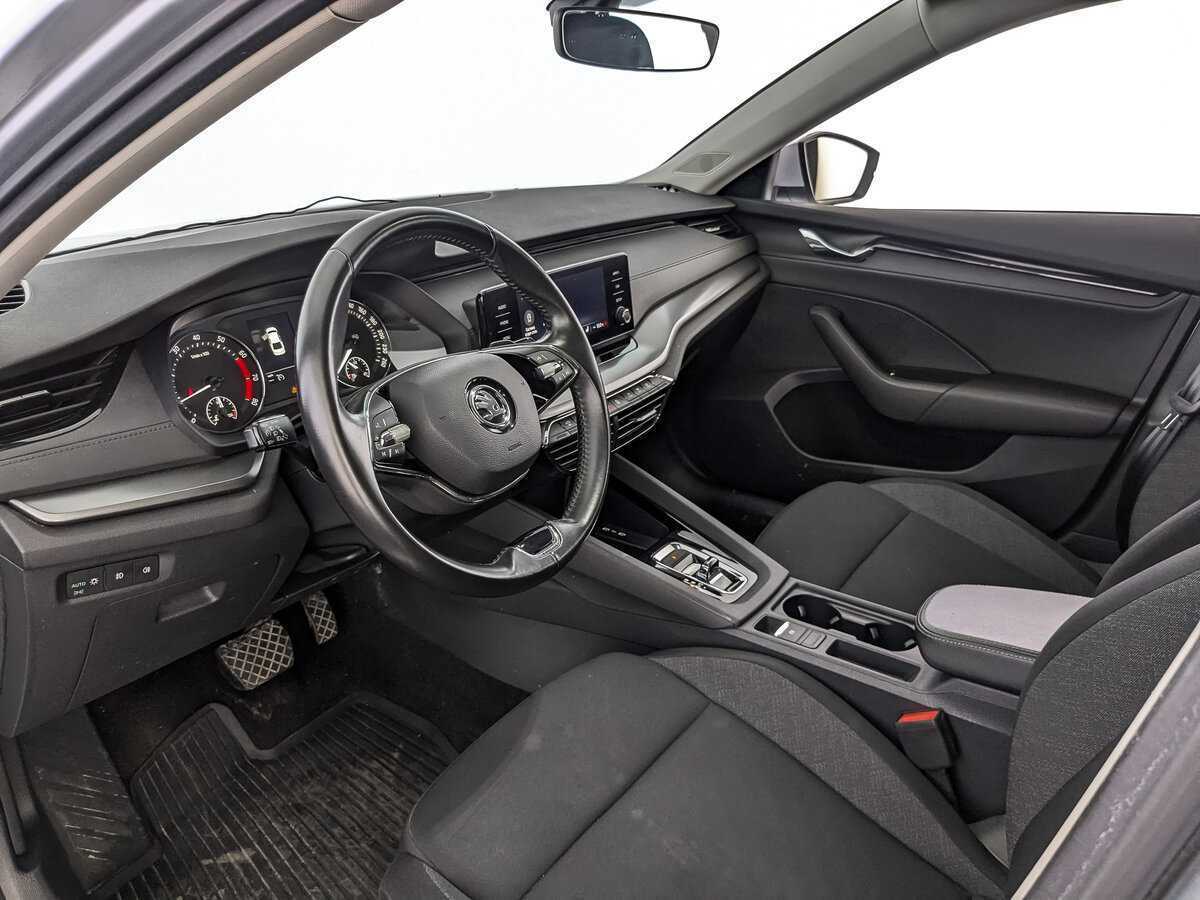 Skoda Octavia б/у, 2021, Автоматическая. Фото: #10