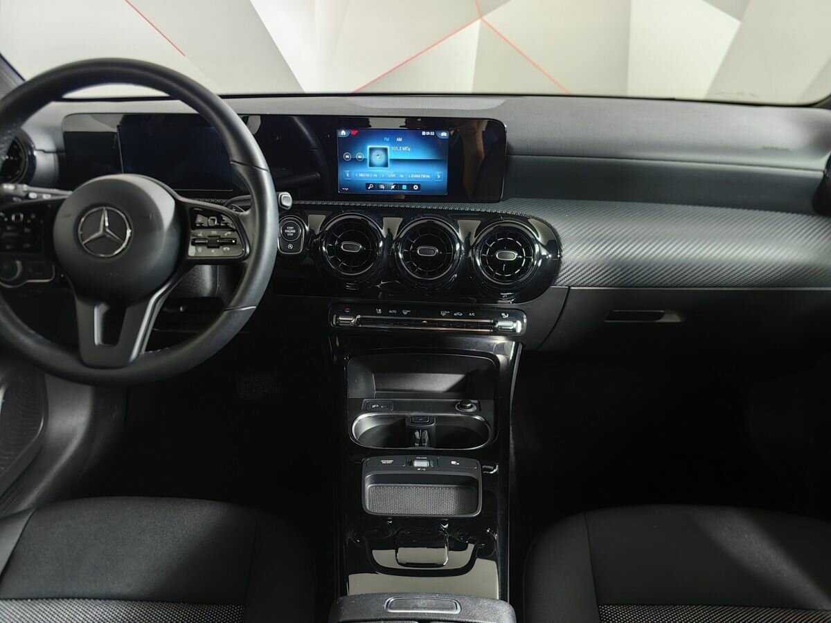 Mercedes-Benz A-Класс б/у, 2019, Роботизированная. Фото: #10