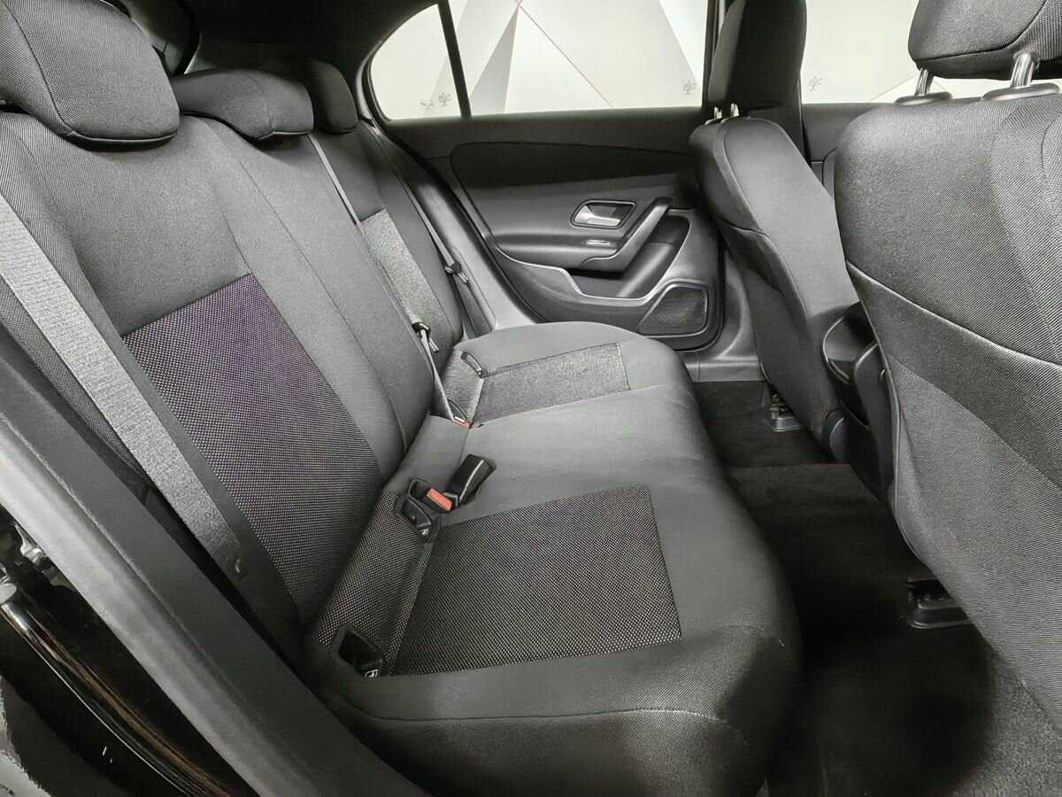 Mercedes-Benz A-Класс б/у, 2019, Роботизированная. Фото: #11