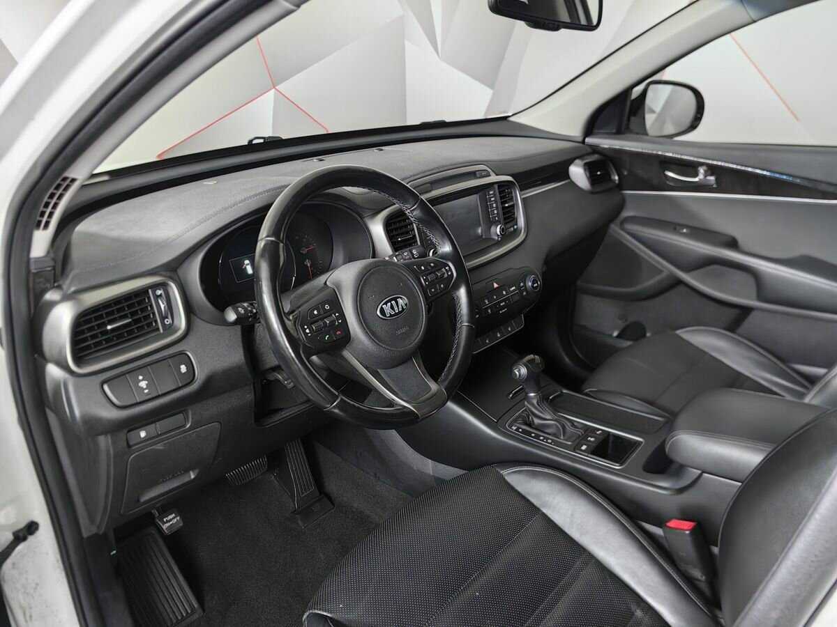 Kia Sorento б/у, 2017, Автоматическая. Фото: #13