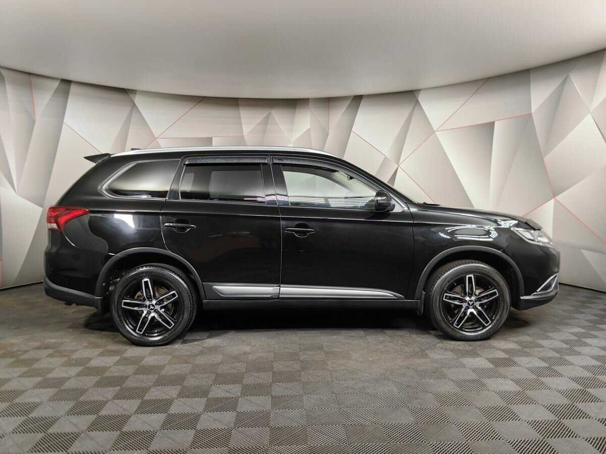 Mitsubishi Outlander б/у, 2019, Вариатор. Фото: #5