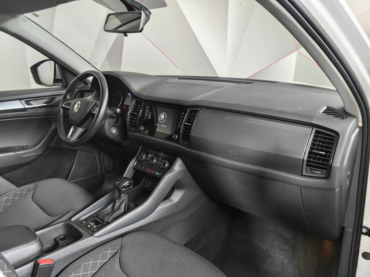 Skoda Kodiaq б/у, 2019, Роботизированная. Фото: #8