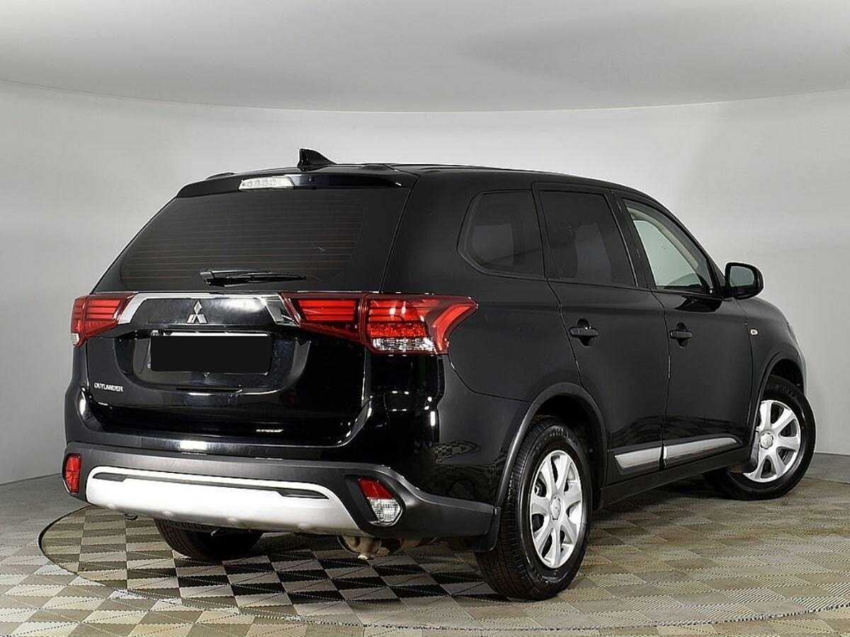 Mitsubishi Outlander б/у, 2020, Вариатор. Фото: #1