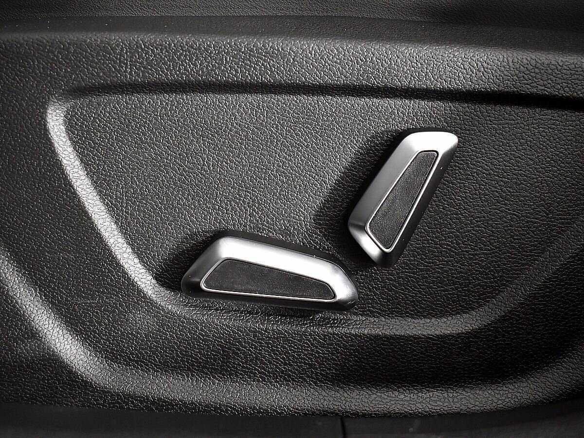 Geely Coolray б/у, 2023, Роботизированная. Фото: #16