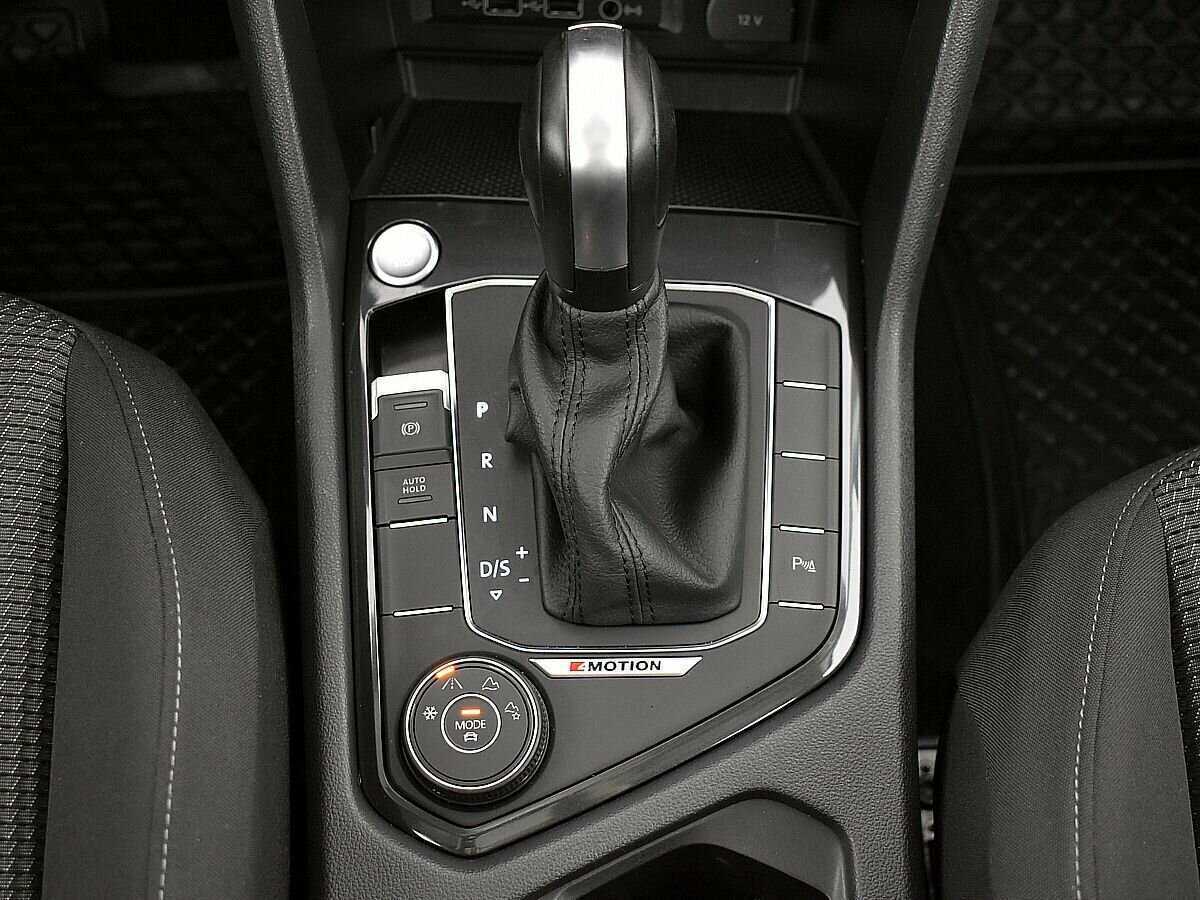 Volkswagen Tiguan б/у, 2020, Роботизированная. Фото: #15