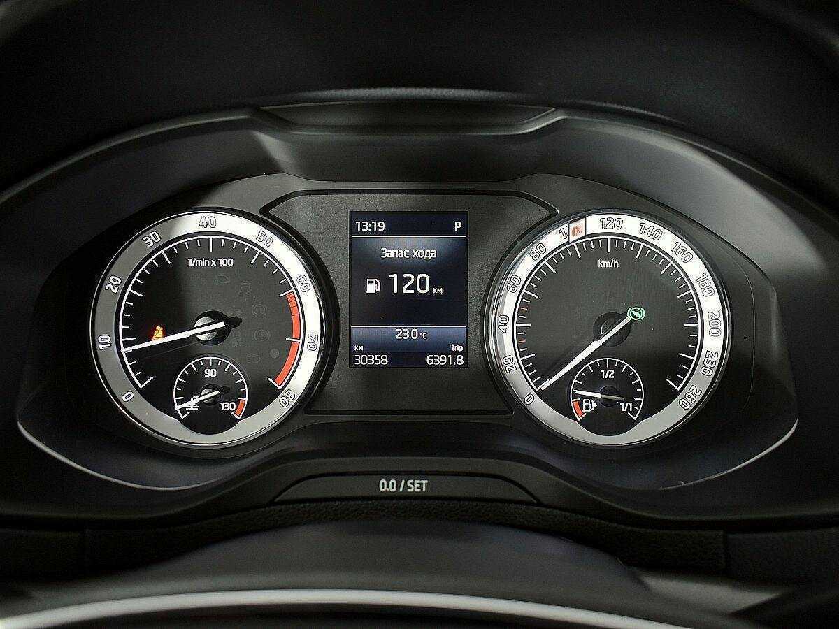 Skoda Karoq б/у, 2022, Автоматическая. Фото: #11