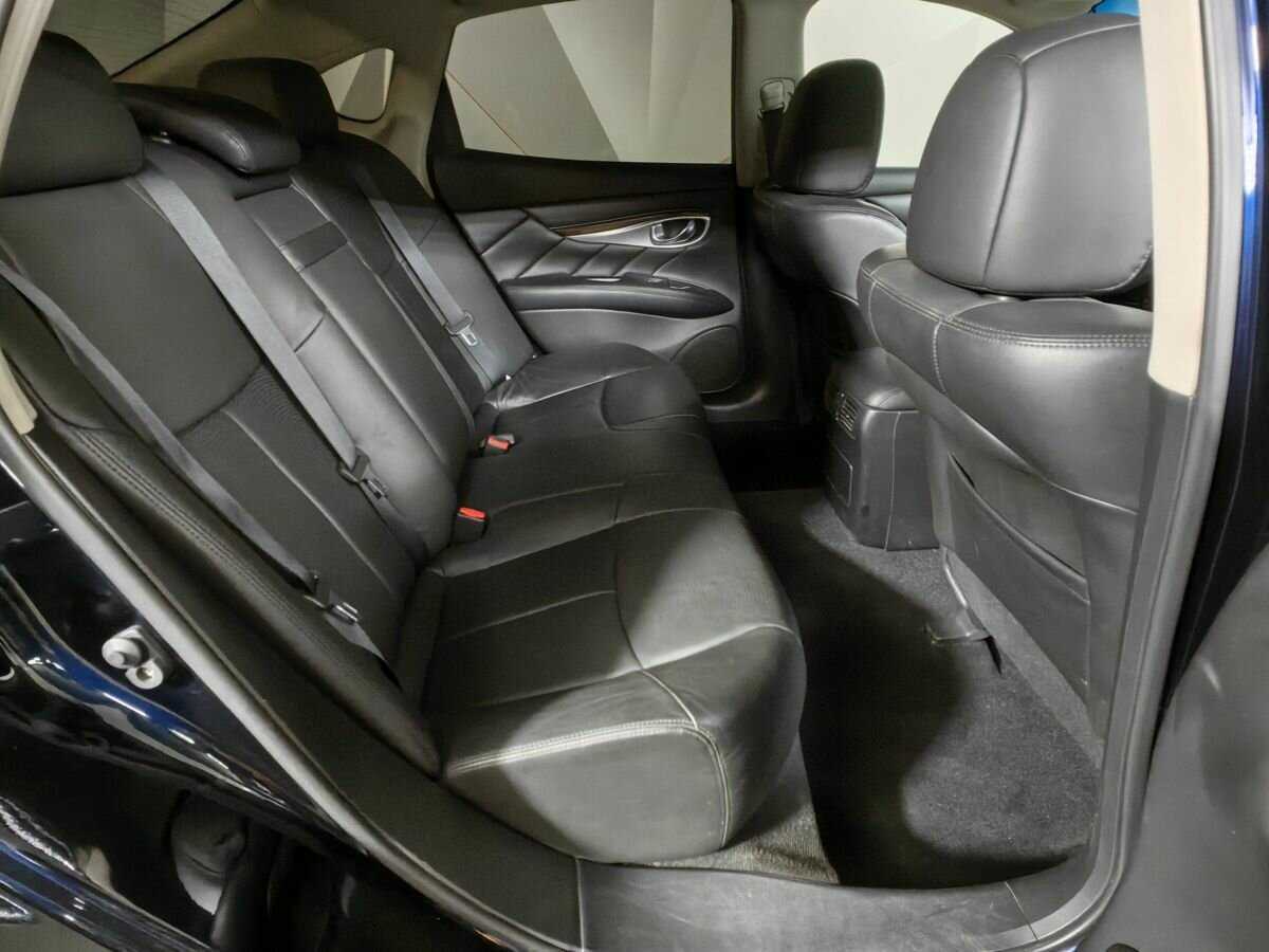 Infiniti Q70 б/у, 2016, Автоматическая. Фото: #11