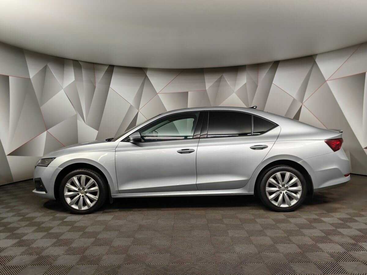 Skoda Octavia б/у, 2021, Автоматическая. Фото: #4