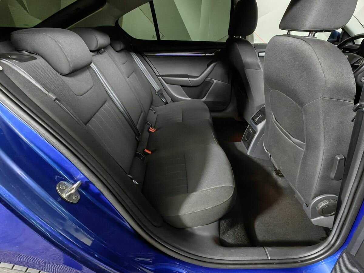 Skoda Octavia б/у, 2019, Роботизированная. Фото: #11