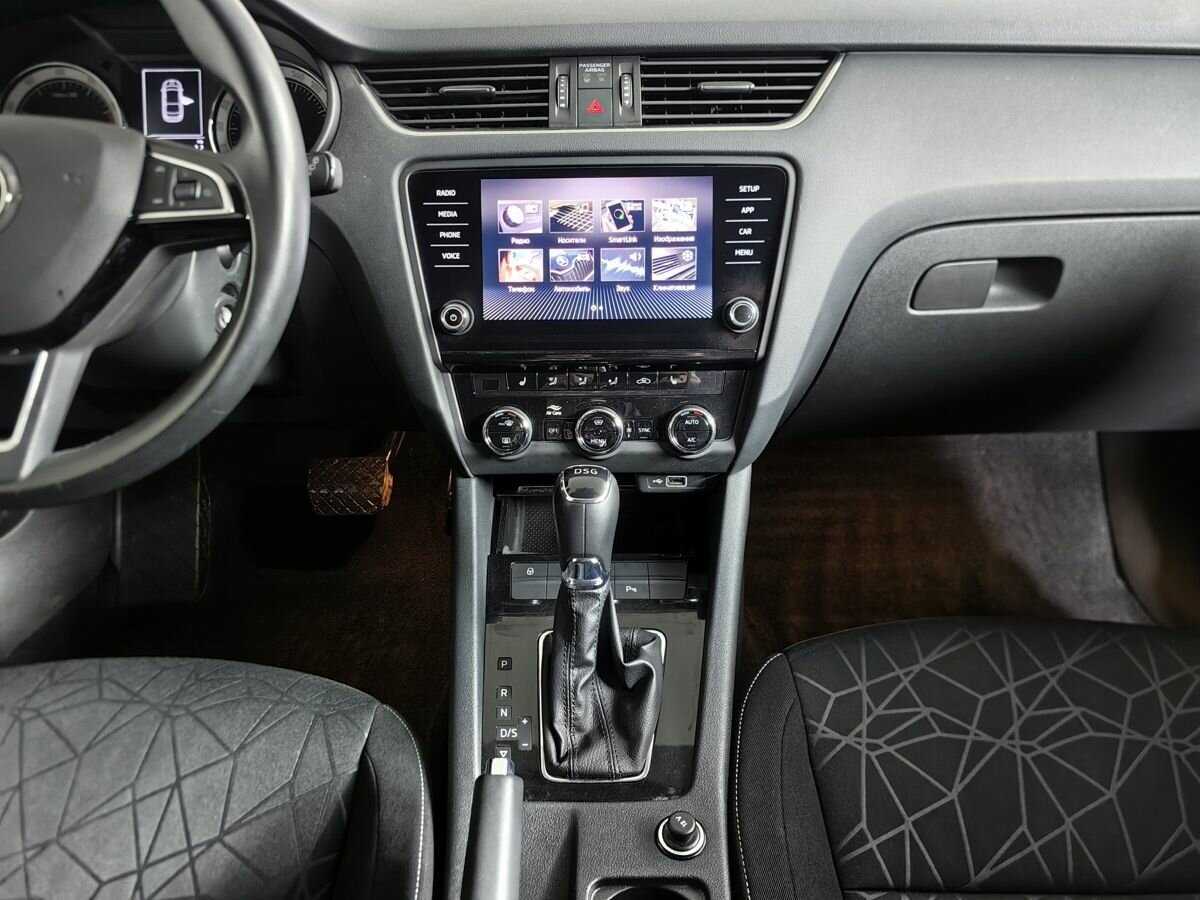 Skoda Octavia б/у, 2019, Роботизированная. Фото: #10