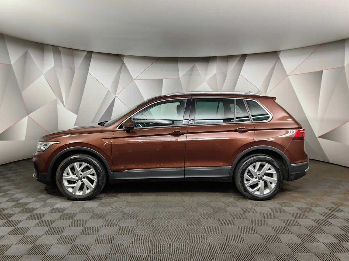 Volkswagen Tiguan б/у, 2021, Роботизированная. Фото: #4